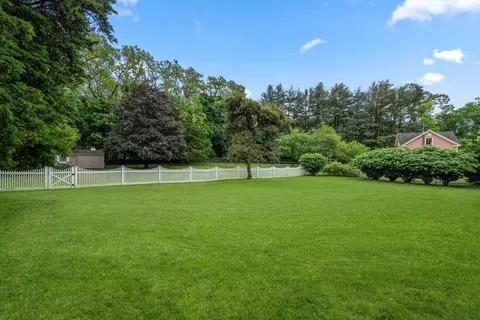 35 Mill St, Framingham, MA 01701 photo 29