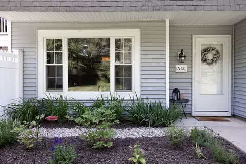 Exterior - 612 Edgebrook Dr #612, Boylston, MA 01505 photo 2 of 8