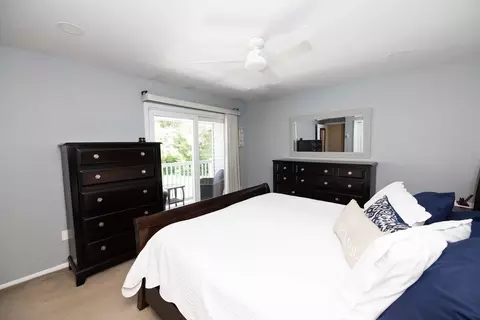 Bedroom - 612 Edgebrook Dr #612, Boylston, MA 01505 photo 2 of 3
