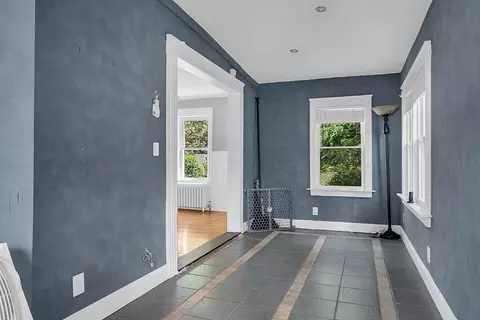 Entry Way - 22 Fairhaven Rd, Worcester, MA 01606 photo 2 of 2