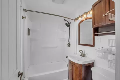 Bath - 22 Fairhaven Rd, Worcester, MA 01606 photo 1 of 1