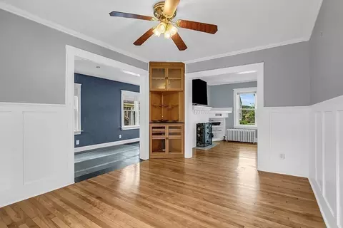 Living - 22 Fairhaven Rd, Worcester, MA 01606 photo 5 of 5