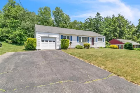 63 Cabot St, Palmer, MA 01069