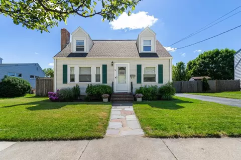 45 Buick St, Watertown, MA 02472
