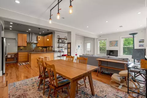 211 E Cottage St #2, Boston, MA 02125
