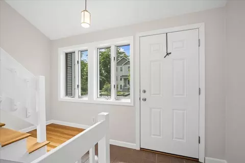 Entry Way - 3 Porter St # -B, Worcester, MA 01604 photo 1 of 1