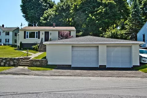 120 Orient St, Worcester, MA 01604 photo 2