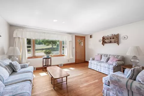 89 North St, Douglas, MA 01516 photo 17