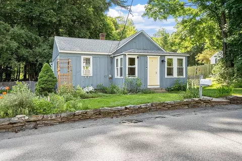 9 Willard Rd, Ashburnham, MA 01430 photo 6