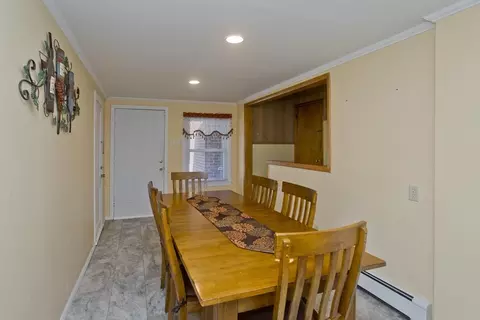 119 Kane St, Springfield, MA 01119 photo 18