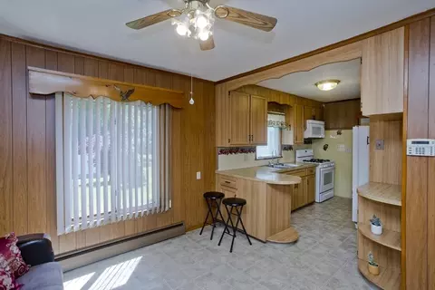 119 Kane St, Springfield, MA 01119 photo 12