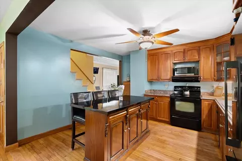 42 Harold St, Worcester, MA 01604 photo 8