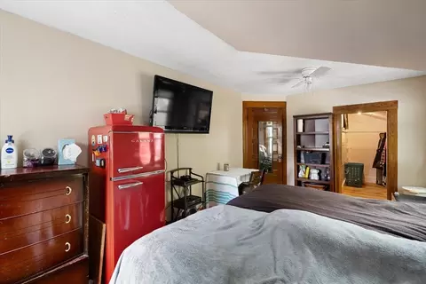 42 Harold St, Worcester, MA 01604 photo 21