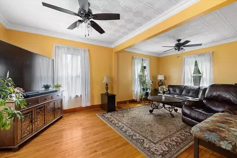 42 Harold St, Worcester, MA 01604 photo 11