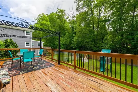 42 Harold St, Worcester, MA 01604 photo 27
