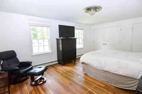 Bedroom - 31 Sumner Rd, Brookline, MA 02445 photo 1 of 3