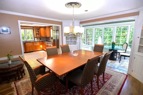 Dining - 31 Sumner Rd, Brookline, MA 02445 photo 3 of 4
