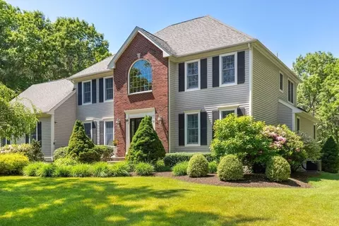 10 Inca Trl, Sharon, MA 02067
