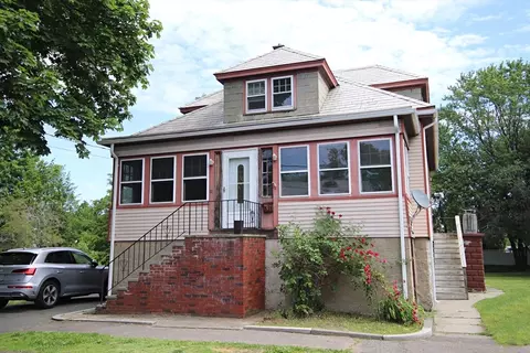 12 Bristow St, Saugus, MA 01906