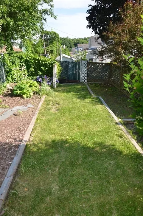 Exterior - 24 Prentice St, Worcester, MA 01604 photo 1 of 3