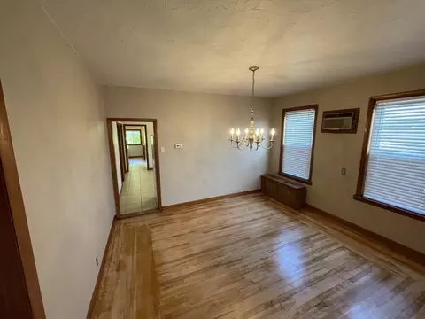 Living - 24 Prentice St, Worcester, MA 01604 photo 4 of 4