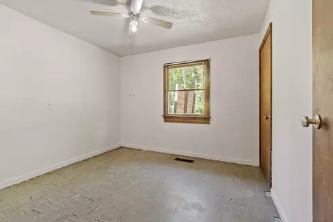 91 Cass Cir, Athol, MA 01331 photo 22