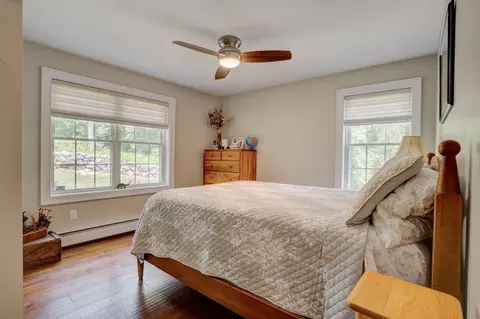 Bedroom - 267 Collins Rd, Hardwick, MA 01082 photo 4 of 4