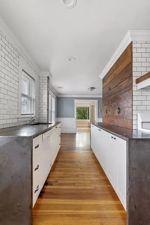 95 Jefferson Ave, Everett, MA 02149 photo 9