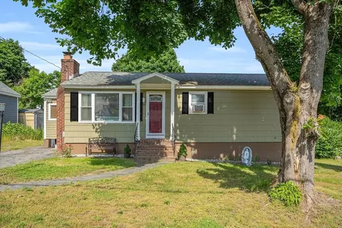 45 Pinehurst Ave, Methuen, MA 01844