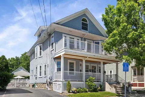 46-48 Newcomb St, Arlington, MA 02474