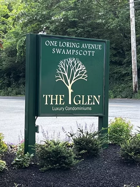 1 Loring Ave #410, Swampscott, MA 01907