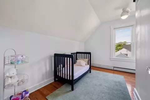 Bedroom - 190 Green St, Reading, MA 01867 photo 4 of 4