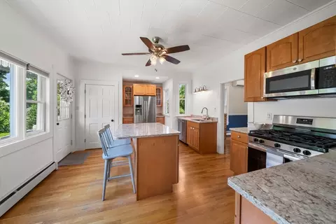 Kitchen - 190 Green St, Reading, MA 01867 photo 1 of 5