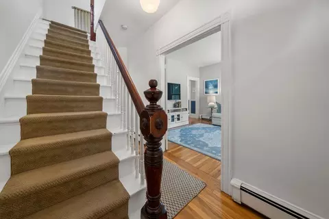 Entry Way - 190 Green St, Reading, MA 01867 photo 1 of 3