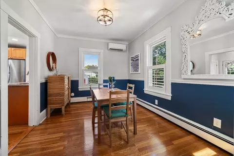 Dining - 190 Green St, Reading, MA 01867 photo 3 of 3