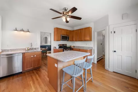 Kitchen - 190 Green St, Reading, MA 01867 photo 4 of 5
