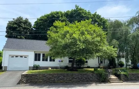 260 High St, Athol, MA 01331