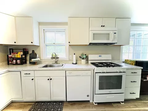 57 E Main, Ayer, MA 01432 photo 18
