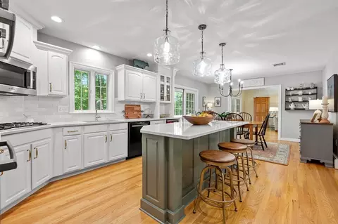 27 Talbott Farm Dr, Mendon, MA 01756 photo 13