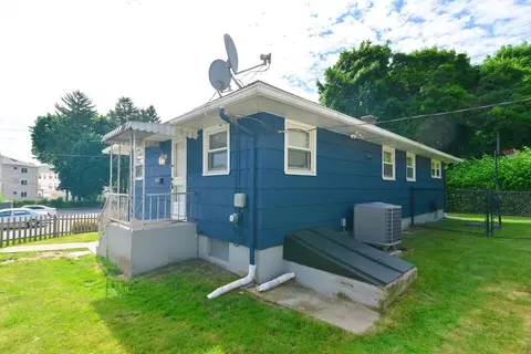 6 Kenyon Ave, Worcester, MA 01604 photo 5