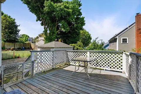 Exterior - 10 Jasper St, Beverly, MA 01915 photo 3 of 7