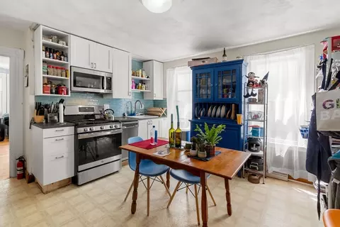 Kitchen - 10 Jasper St, Beverly, MA 01915 photo 1 of 7