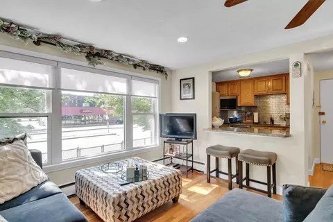 150 Main St #8, Stoneham, MA 02180