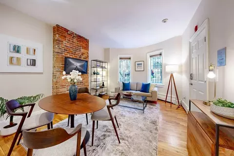 89 Waltham St #2, Boston, MA 02118