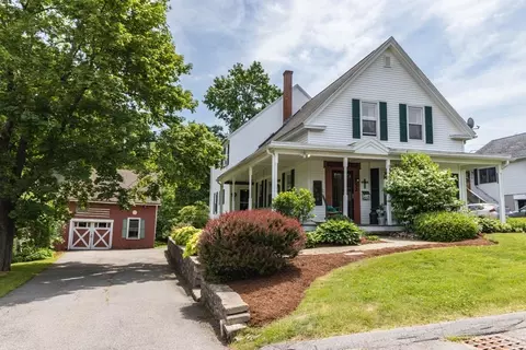 52 Prospect St, Gardner, MA 01440