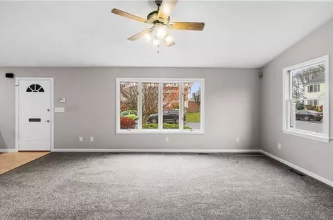 173 Carter St, Fall River, MA 02721 photo 10