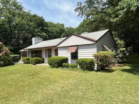 93 Stearns St, Framingham, MA 01701