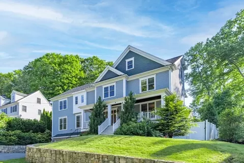 Exterior - 9 Morningside Rd, Needham, MA 02492 photo 3 of 5