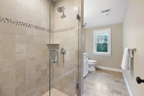 Bath - 9 Morningside Rd, Needham, MA 02492 photo 6 of 8