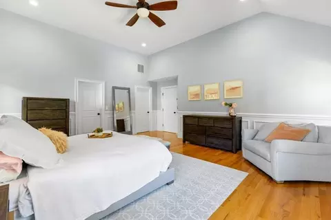 Bedroom - 9 Morningside Rd, Needham, MA 02492 photo 2 of 5